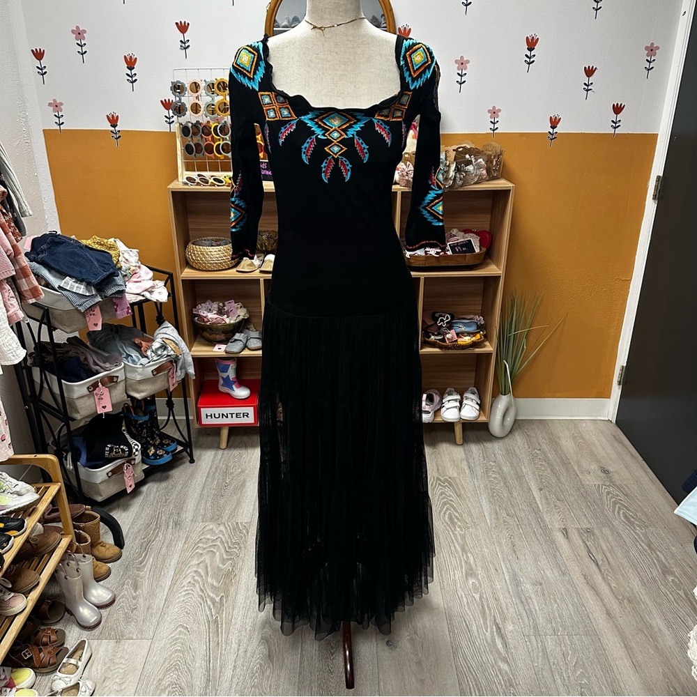 Vintage Collection Embroidered Black Maxi Dress
